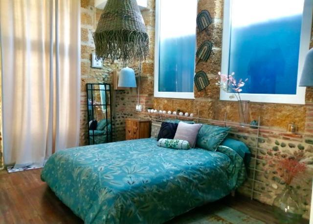 Chambre Dans Ancienne Ecole Cazères-sur-lʼAdour Extérieur photo